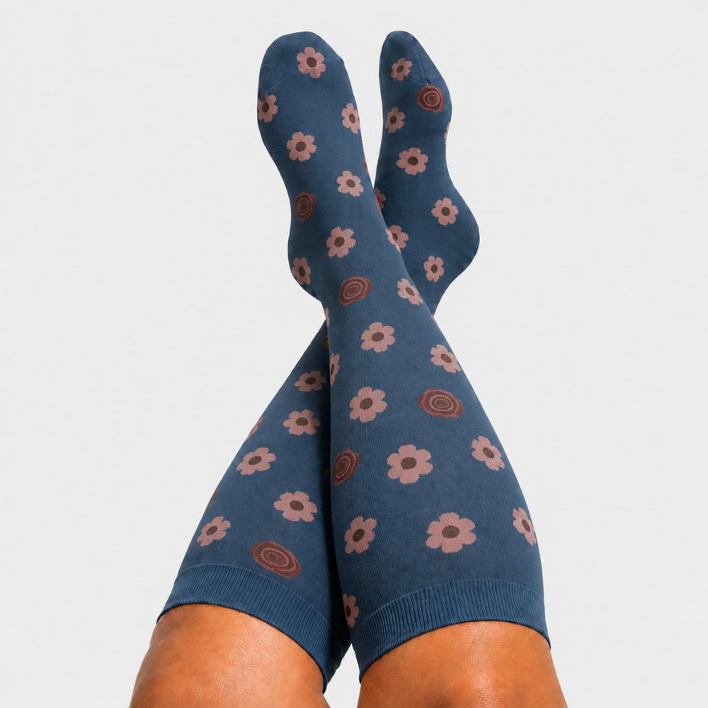 Black Wide Calf Compression Socks